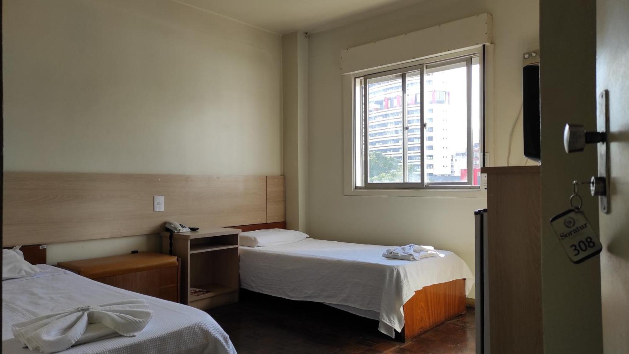 Soratur Hotel & Coworking Criciuma  Phòng bức ảnh